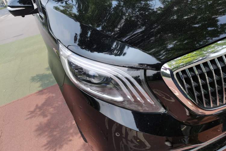 Used Mercedes-Benz Vito  Right Front Headlight