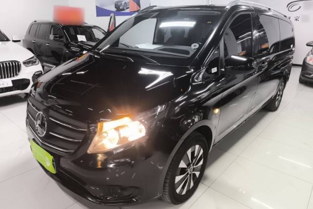 Mercedes-Benz Vito 2023 2.0T Business Version 7 Seats usado