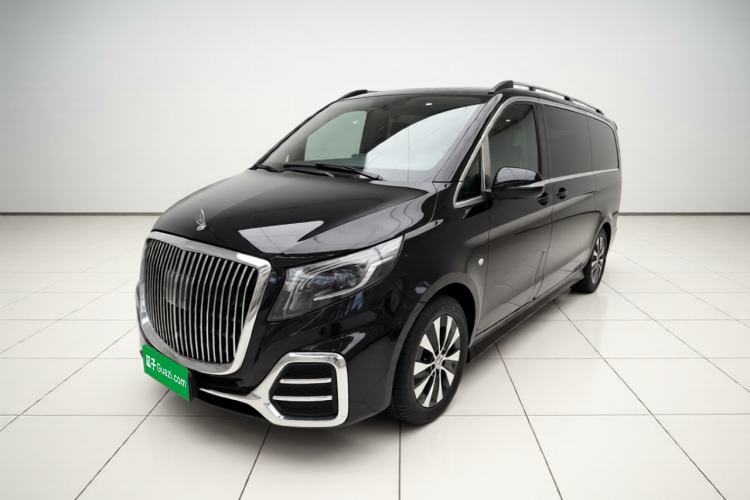 Mercedes-Benz Vito 2023 2.0T Business Version 7 Seats