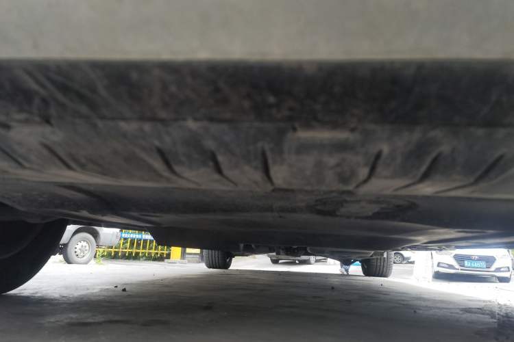 Used Mercedes-Benz Vito 2023 2.0T Business Version 7 Seats Chassis Front