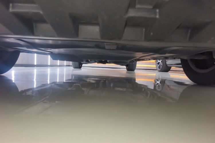 Used Mercedes-Benz Vito 2023 2.0T Elite Version 7 Seats Chassis Front