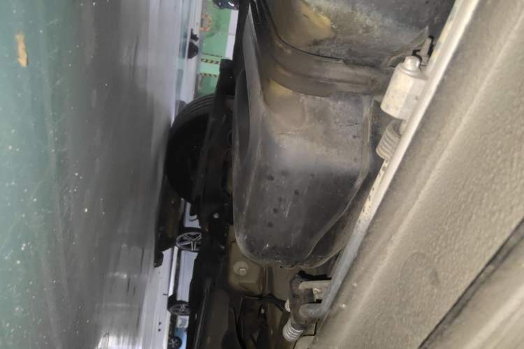 Used Mercedes-Benz Vito 2023 2.0T Business Version 7 Seats Chassis Front Left