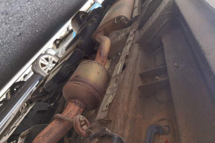 Used Mercedes-Benz Vito 2023 2.0T Business Version 7 Seats Chassis Front Right