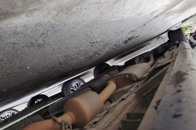 Used Mercedes-Benz Vito 2023 2.0T Elite Version 7 Seats Chassis Front Right