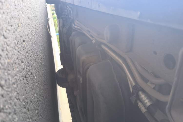 Used Mercedes-Benz Vito 2023 2.0T Business Version 7 Seats Chassis Rear Left