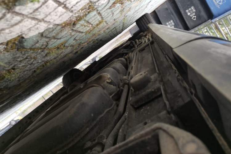Used Mercedes-Benz Vito 2023 2.0T Business Version 7 Seats Chassis Rear Left