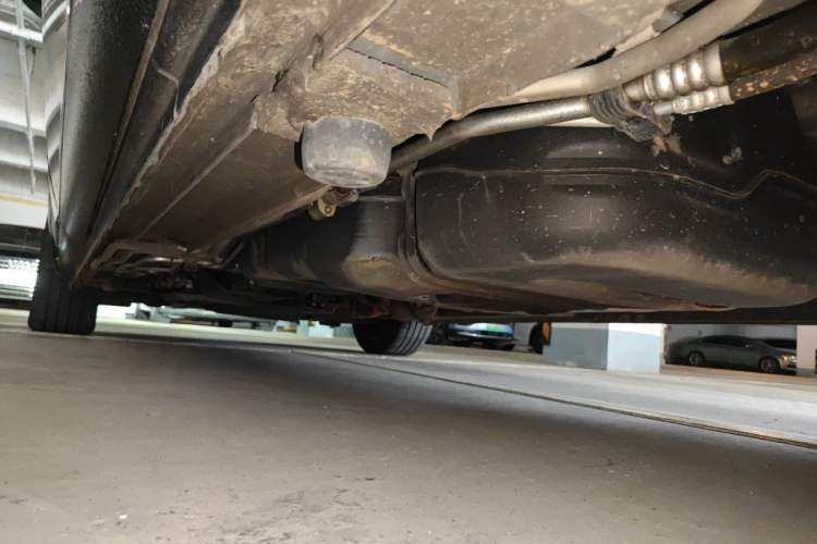 Used Mercedes-Benz Vito 2023 2.0T Business Version 7 Seats Chassis Rear Left