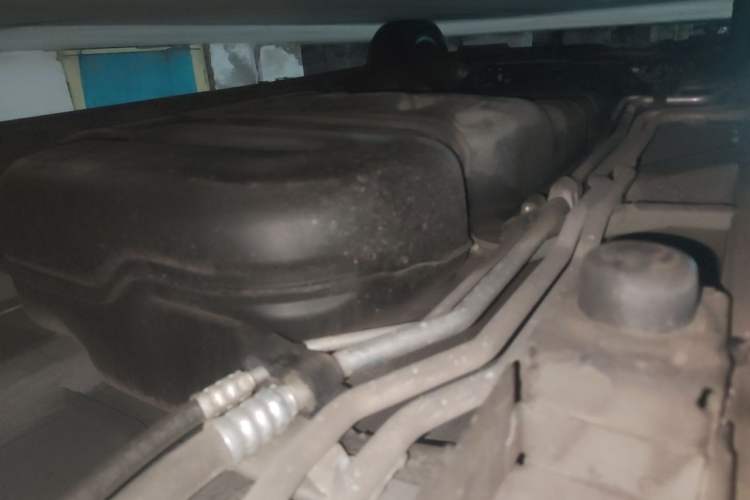 Used Mercedes-Benz Vito 2023 2.0T Elite Version 7 Seats Chassis Rear Left