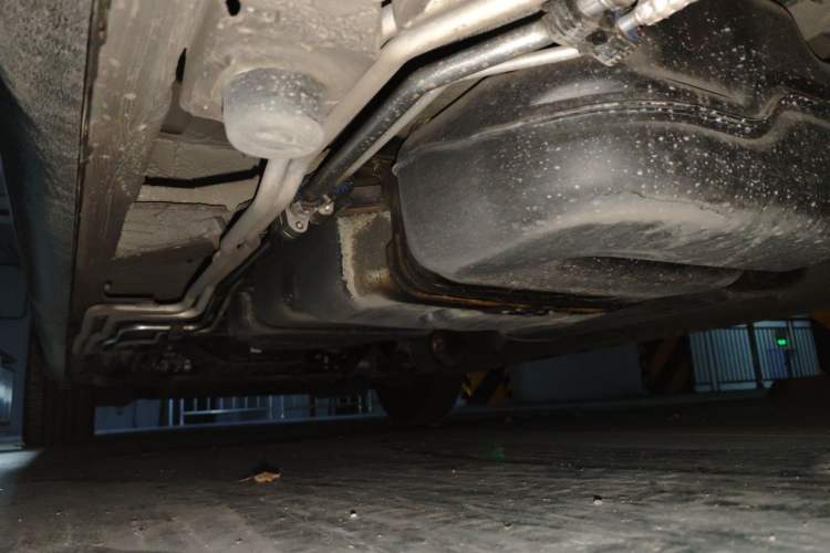 Used Mercedes-Benz Vito 2023 2.0T Elite Version 7 Seats Chassis Rear Left