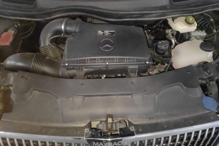 Used Mercedes-Benz Vito 2023 2.0T Business Version 7 Seats Engine Bay