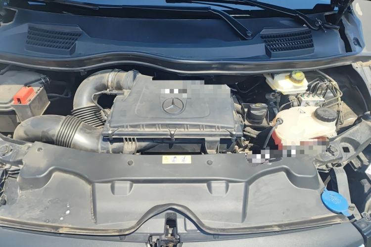Used Mercedes-Benz Vito 2023 2.0T Business Version 7 Seats Engine Bay
