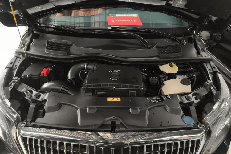 Used Mercedes-Benz Vito 2023 2.0T Elite Version 7 Seats Engine Bay