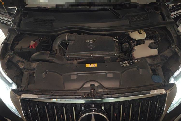Used Mercedes-Benz Vito 2023 2.0T Business Version 7 Seats Engine Bay