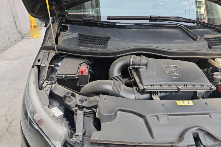 Used Mercedes-Benz Vito 2023 2.0T Business Version 7 Seats Engine Bay Right