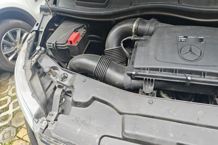 Used Mercedes-Benz Vito 2023 2.0T Business Version 7 Seats Engine Bay Right