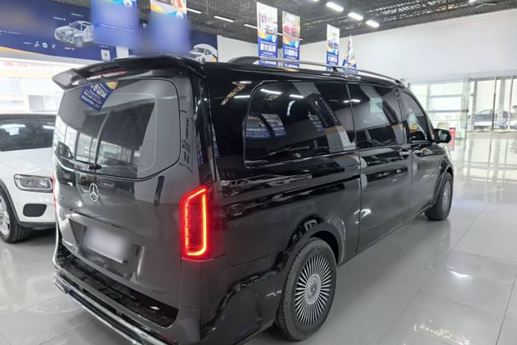 Used Mercedes-Benz Vito 2023 2.0T Business Version 7 Seats Exterior 1