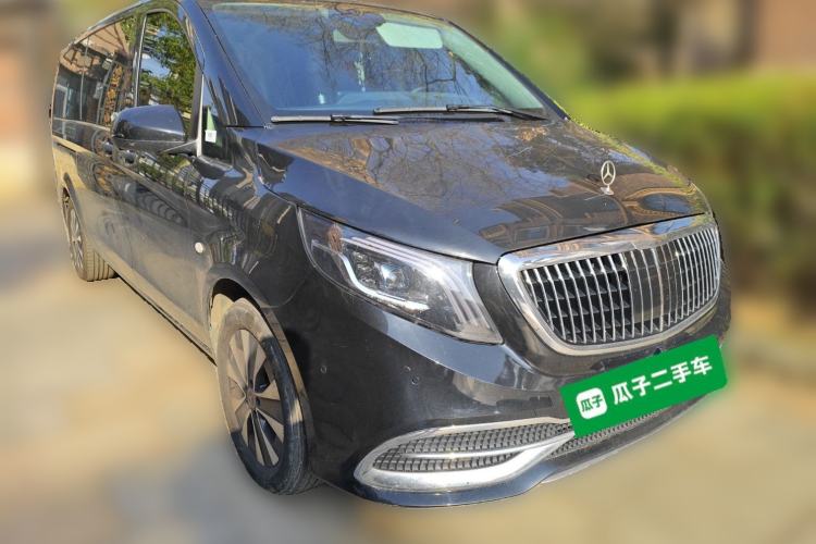 Used Mercedes-Benz Vito 2023 2.0T Elite Version 7 Seats Exterior 2