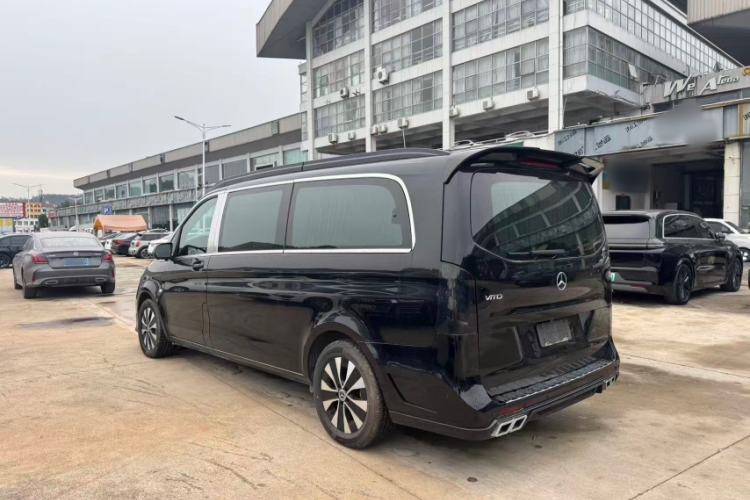 Used Mercedes-Benz Vito 2023 2.0T Elite Version 7 Seats Exterior 3