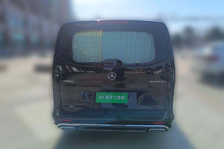 Used Mercedes-Benz Vito 2023 2.0T Elite Version 7 Seats Exterior 4