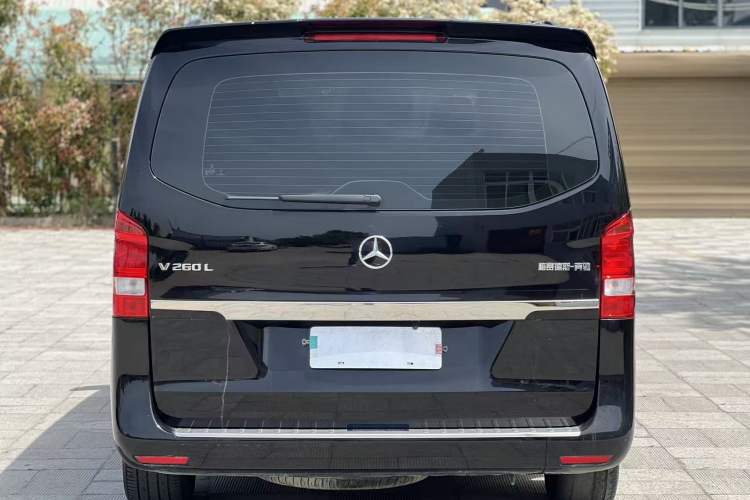 Used Mercedes-Benz Vito 2023 2.0T Elite Version 9 Seats Exterior 7