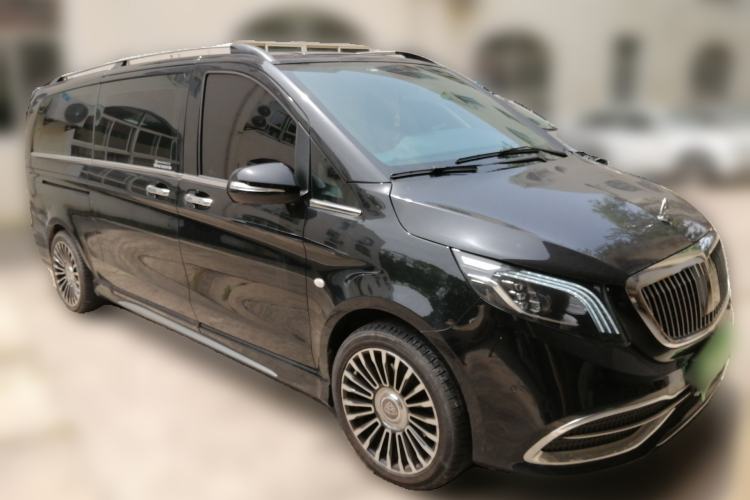 Used Mercedes-Benz Vito  Front Right 45 Deg
