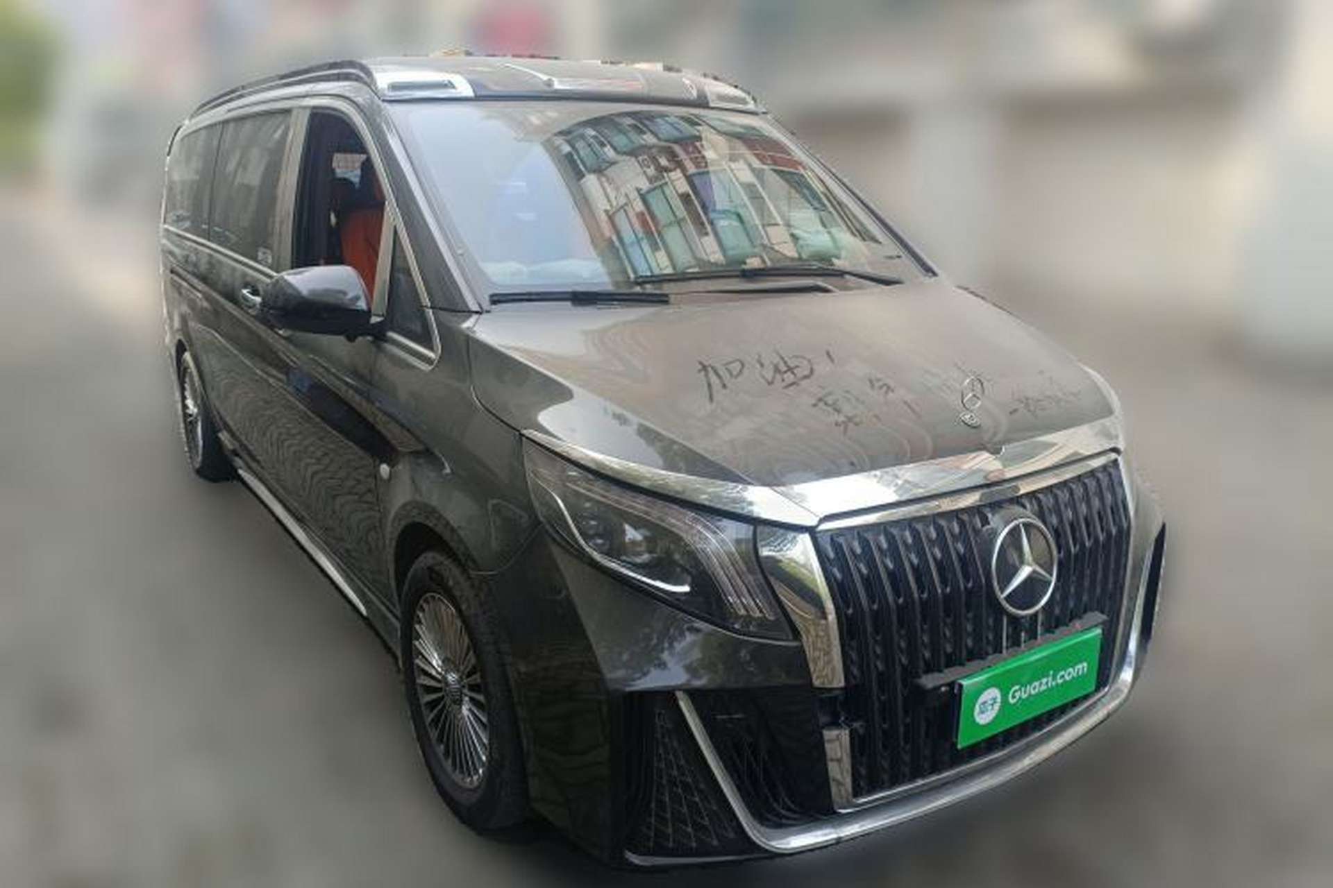 Used Mercedes-Benz Vito 2023 2.0T Elite Version 7 Seats Front Right 45 Deg