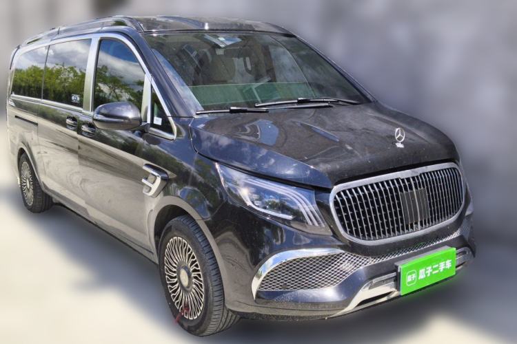 Used Mercedes-Benz Vito 2023 2.0T Business Version 7 Seats Front Right 45 Deg