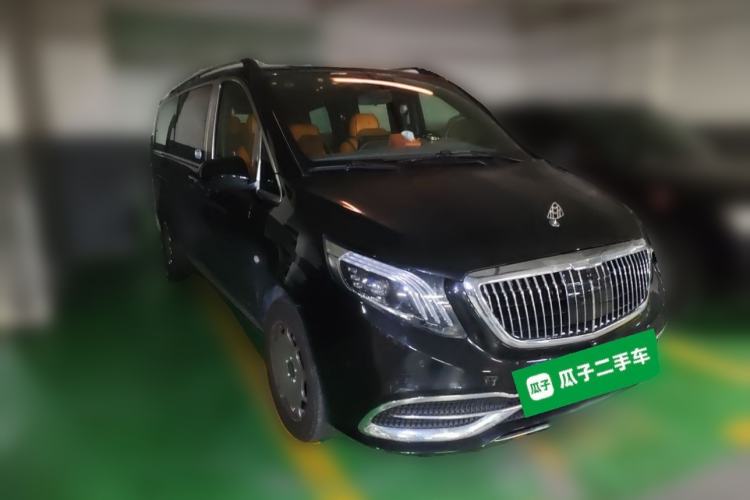 Used Mercedes-Benz Vito  Front Right 45 Deg