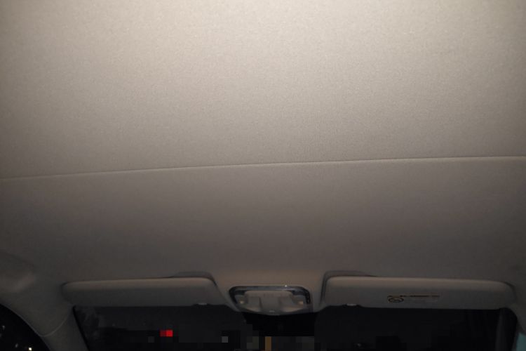 Used Mercedes-Benz Vito 2023 2.0T Elite Version 9 Seats Headliner