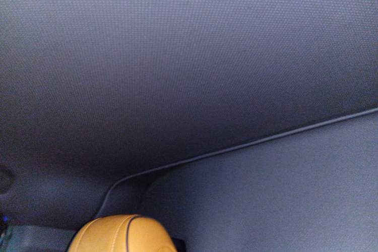 Used Mercedes-Benz Vito 2023 2.0T Business Version 7 Seats Headliner