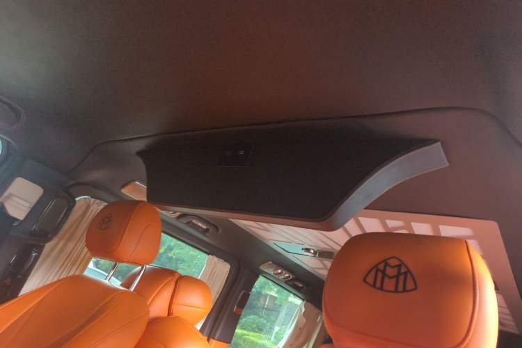Used Mercedes-Benz Vito 2023 2.0T Business Version 7 Seats Headliner
