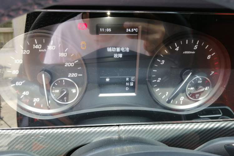 Used Mercedes-Benz Vito  Instrument Cluster