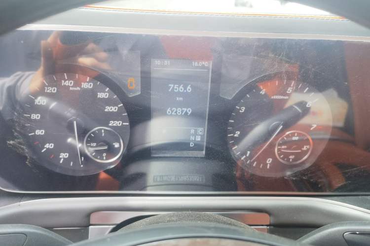 Used Mercedes-Benz Vito 2023 2.0T Business Version 7 Seats Instrument Cluster