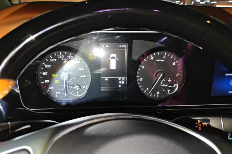 Used Mercedes-Benz Vito 2023 2.0T Business Version 7 Seats Instrument Cluster