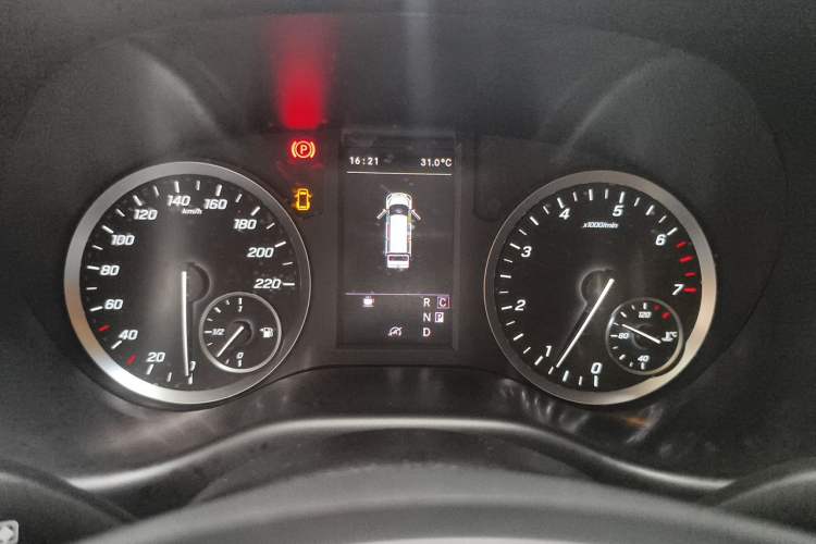 Used Mercedes-Benz Vito 2023 2.0T Elite Version 7 Seats Instrument Cluster