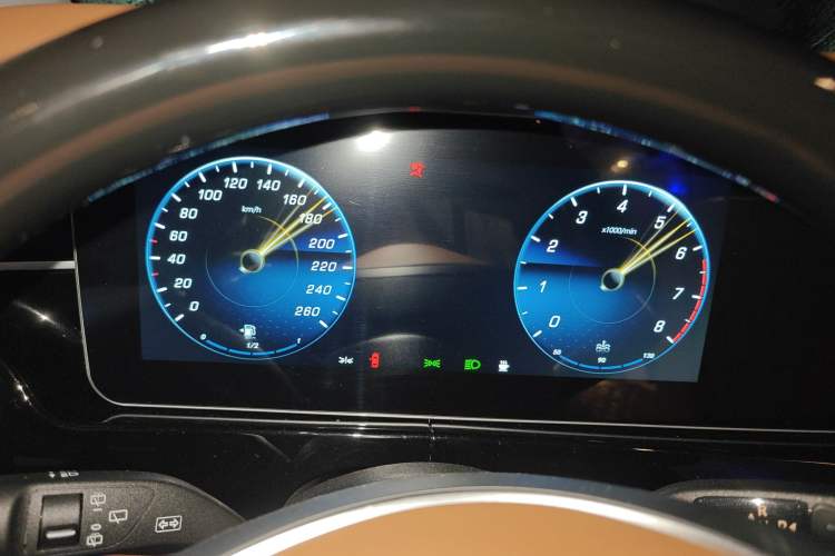 Used Mercedes-Benz Vito 2023 2.0T Business Version 7 Seats Instrument Cluster