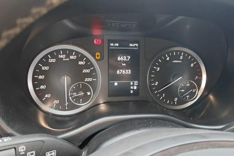 Used Mercedes-Benz Vito 2023 2.0T Elite Version 7 Seats Instrument Cluster
