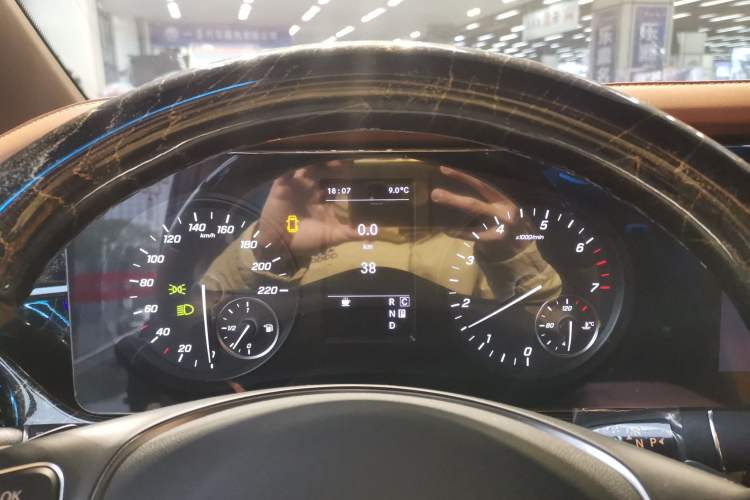 Used Mercedes-Benz Vito 2023 2.0T Business Version 7 Seats Instrument Cluster