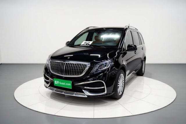 Ojetý Mercedes-Benz Vito 2023 2.0T Business Version 7 Seats