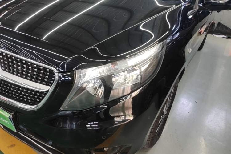 Used Mercedes-Benz Vito 2023 2.0T Business Version 7 Seats Left Front Headlight