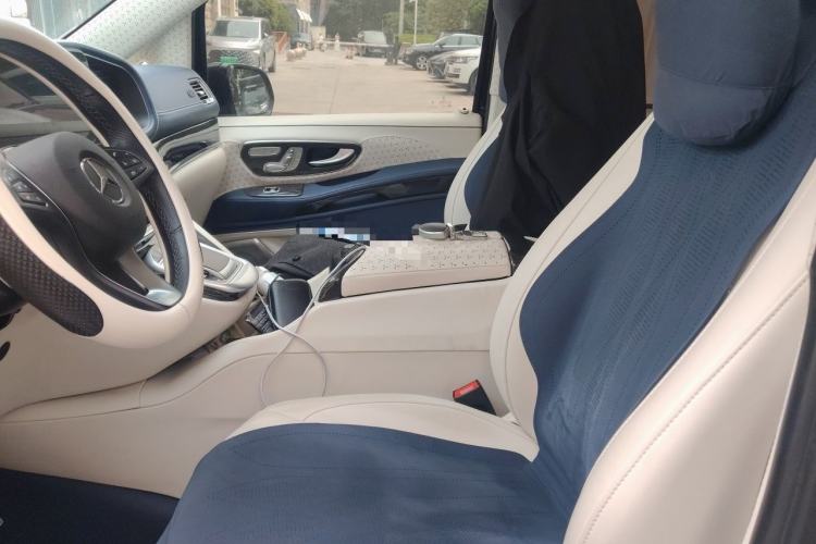 Used Mercedes-Benz Vito 2023 2.0T Business Version 7 Seats Left Front Seat