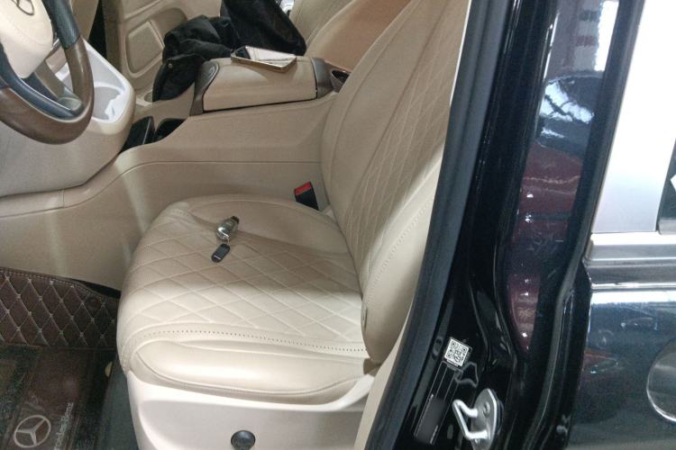 Used Mercedes-Benz Vito 2023 2.0T Business Version 7 Seats Left Front Seat