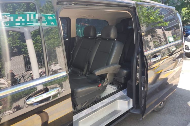 Used Mercedes-Benz Vito 2023 2.0T Business Version 9 Seats Left Rear Seat