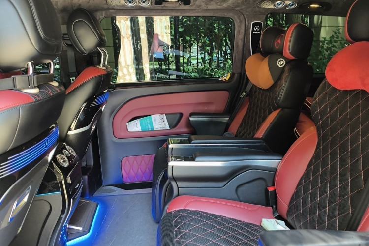 Used Mercedes-Benz Vito 2023 2.0T Business Version 7 Seats Left Rear Seat