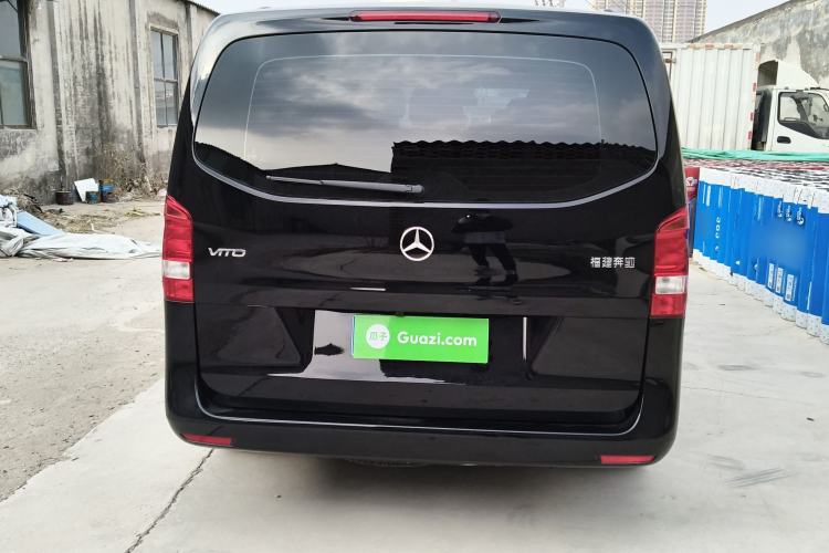 Used Mercedes-Benz Vito 2023 2.0T Elite Version 7 Seats Rear