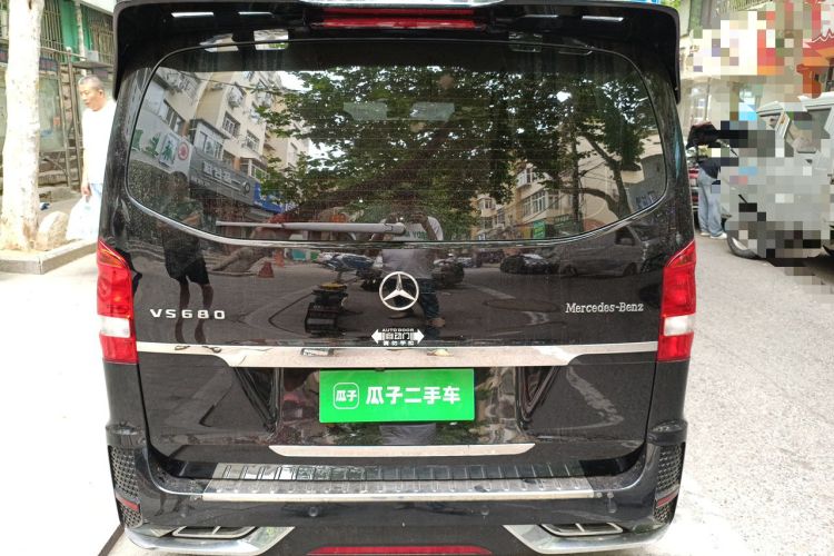 Used Mercedes-Benz Vito 2023 2.0T Elite Version 7 Seats Rear