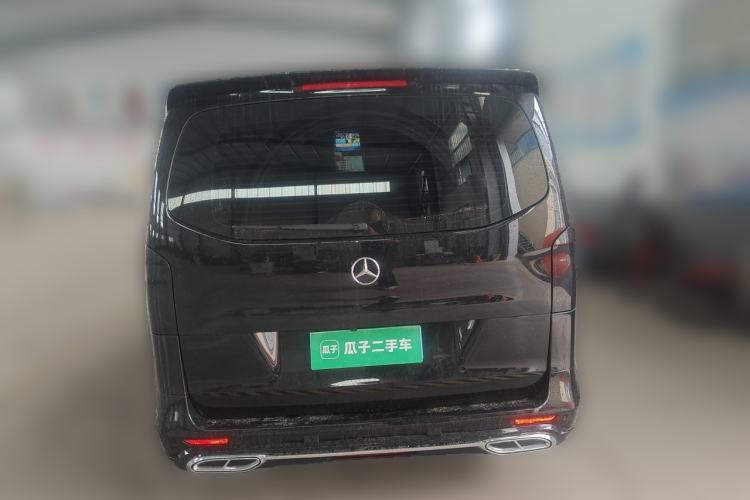 Used Mercedes-Benz Vito 2023 2.0T Elite Version 7 Seats Rear