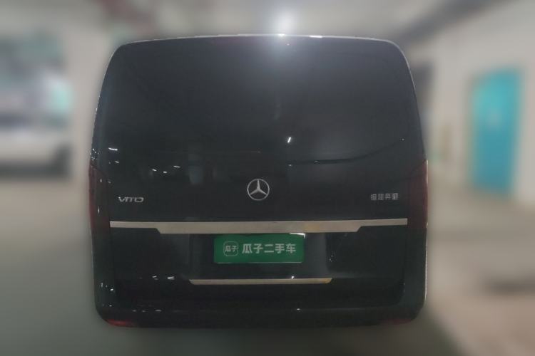 Used Mercedes-Benz Vito 2023 2.0T Elite Version 7 Seats Rear