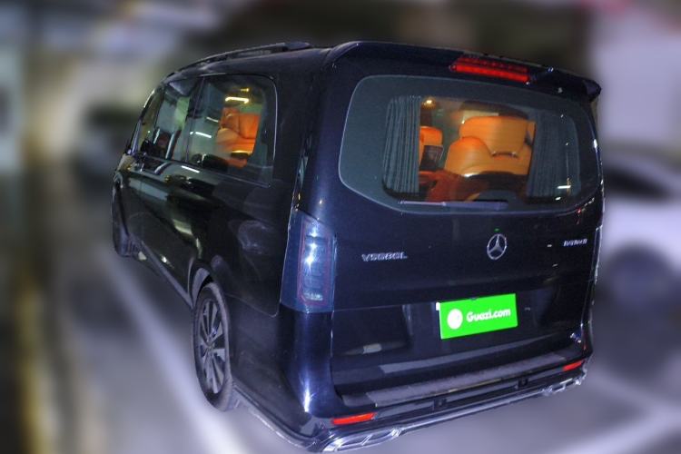 Used Mercedes-Benz Vito 2023 2.0T Elite Version 7 Seats Rear Left 45 Deg