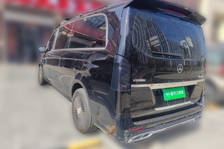 Used Mercedes-Benz Vito 2023 2.0T Elite Version 7 Seats Rear Left 45 Deg